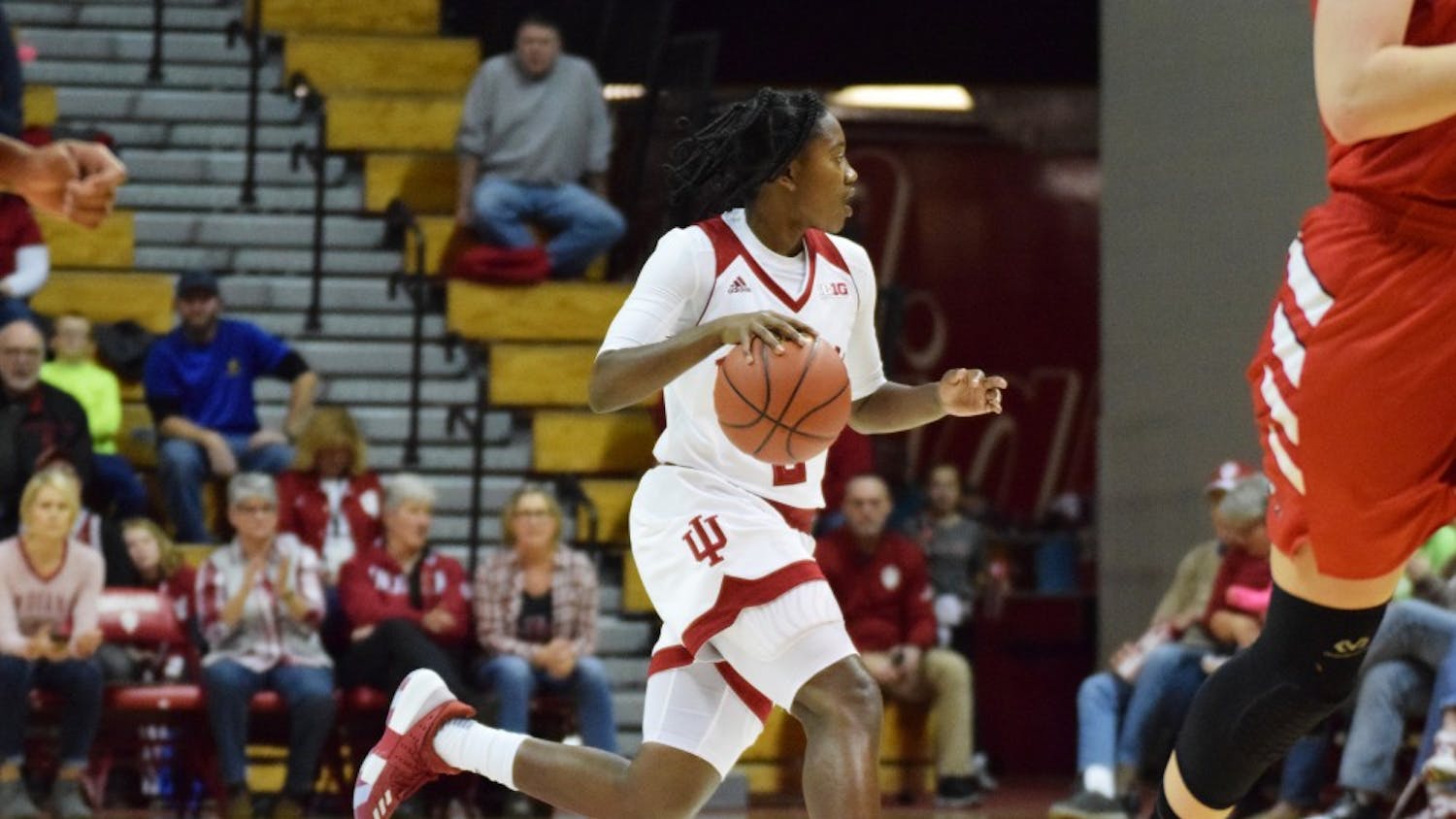 Freshman guard Keyanna Warthen dribbles the ball while waiting for an opportunity to pass at the game against Western Kentucky on Nov. 17 at Simon Skjodt Assembly Hall. IU went 1-1 this past weekend at a tournament in California.&nbsp;