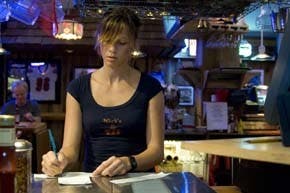 Junior Isabelle Seale tends bar at Nick's English Hut on Aug. 20.  Photo by WEEKEND Photo Editor Jay Seawell.