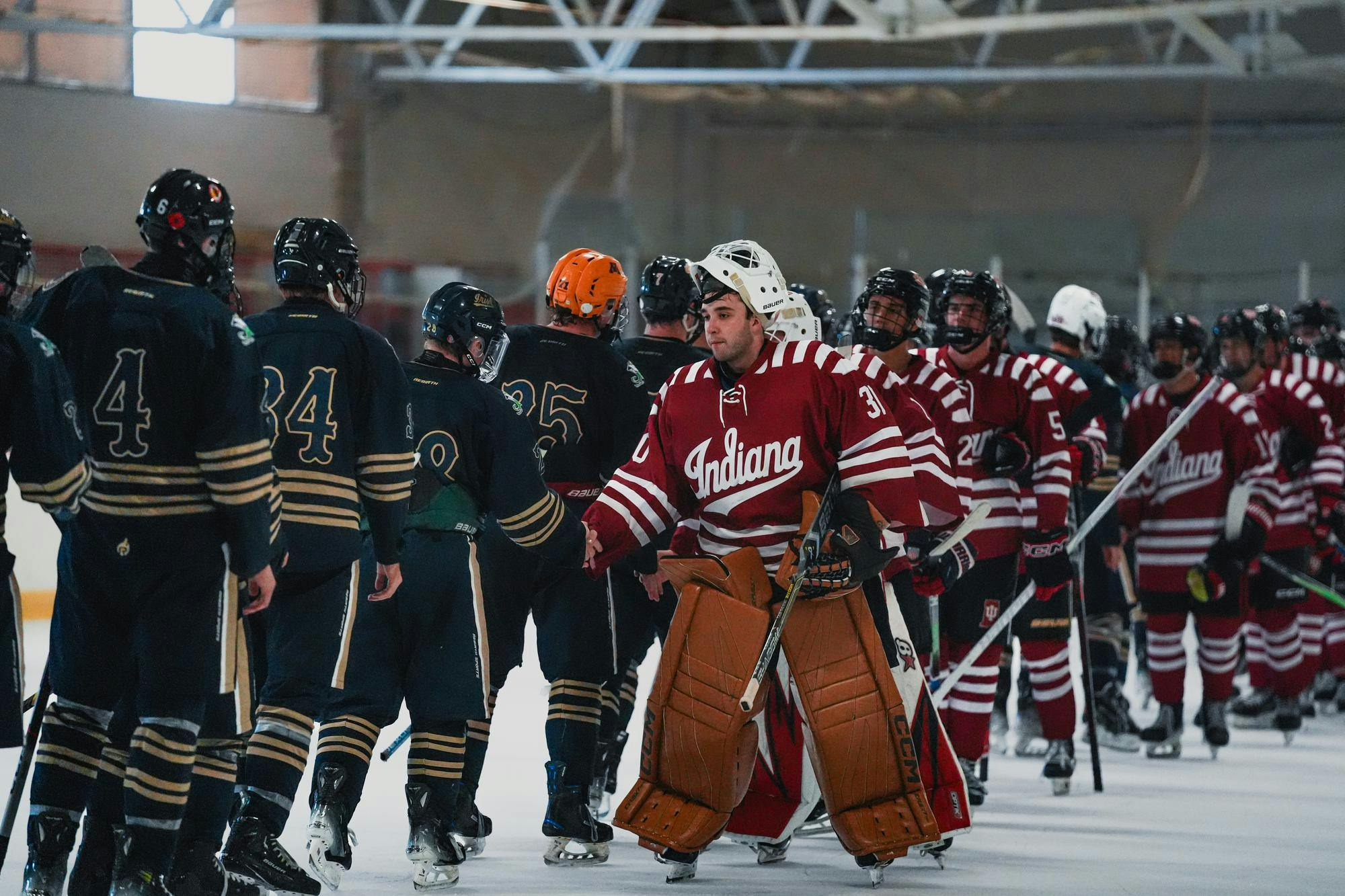 vid3hockeyjpg.15