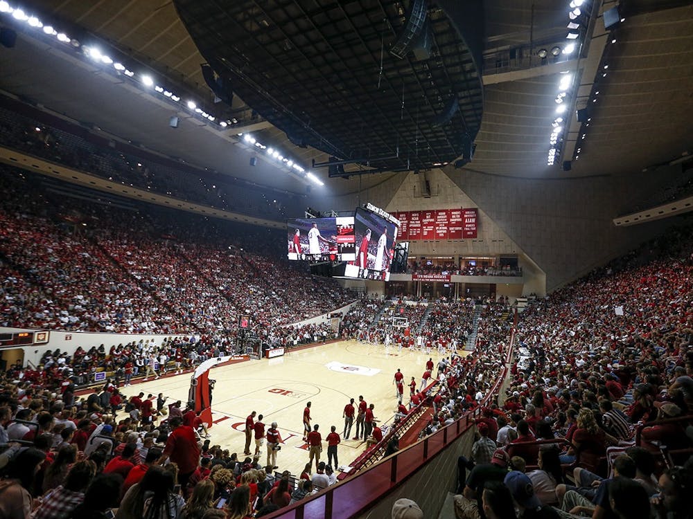 The crowd cheers during Hoosier Hysteria on Oct. 21, 2017, in Simon Skojdt Assembly Hall. Noah Clowney, a four-star forward from Roebuck, South Carolina, committed to Indiana men&#x27;s basketball Monday. 
