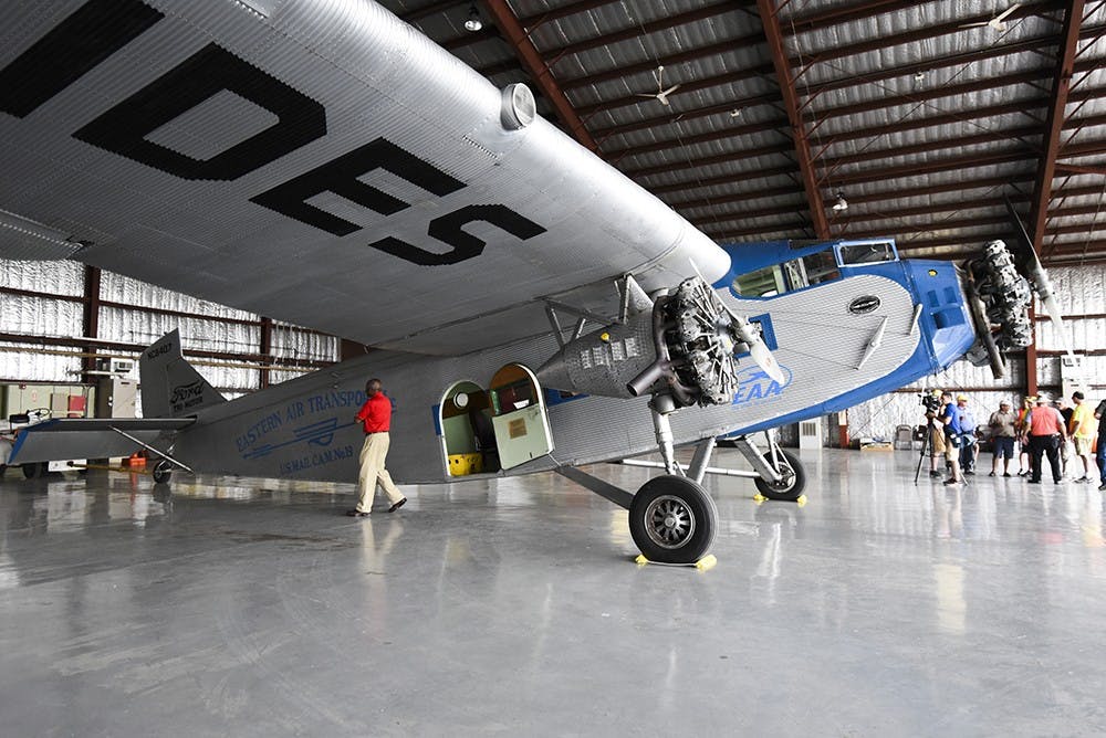 plane1web