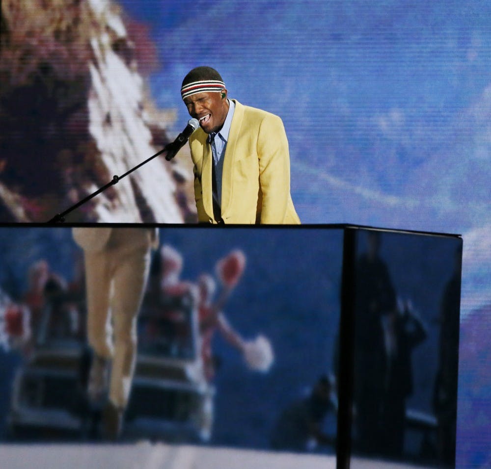 ENTER MUS-GRAMMYS 204 LA