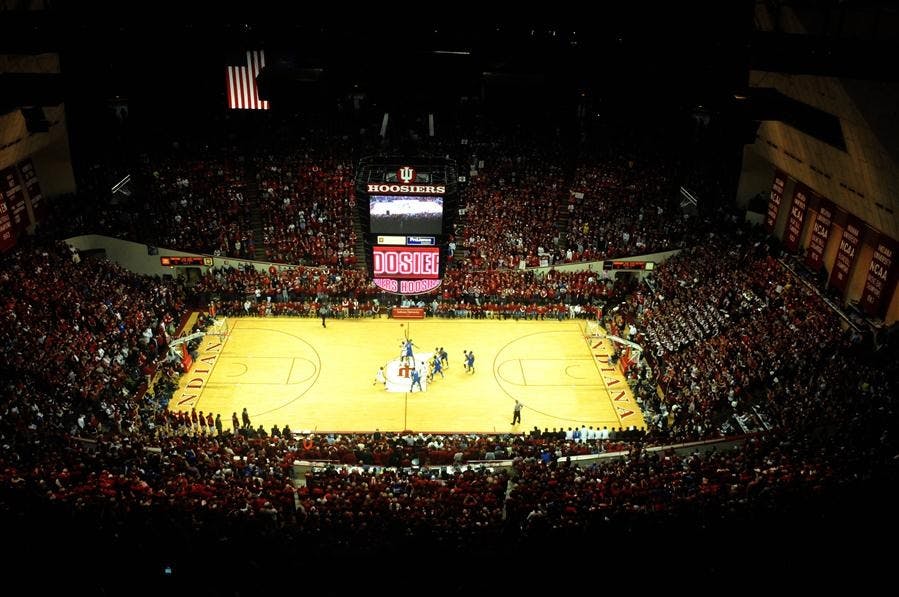 IU tipoff against Kentucky