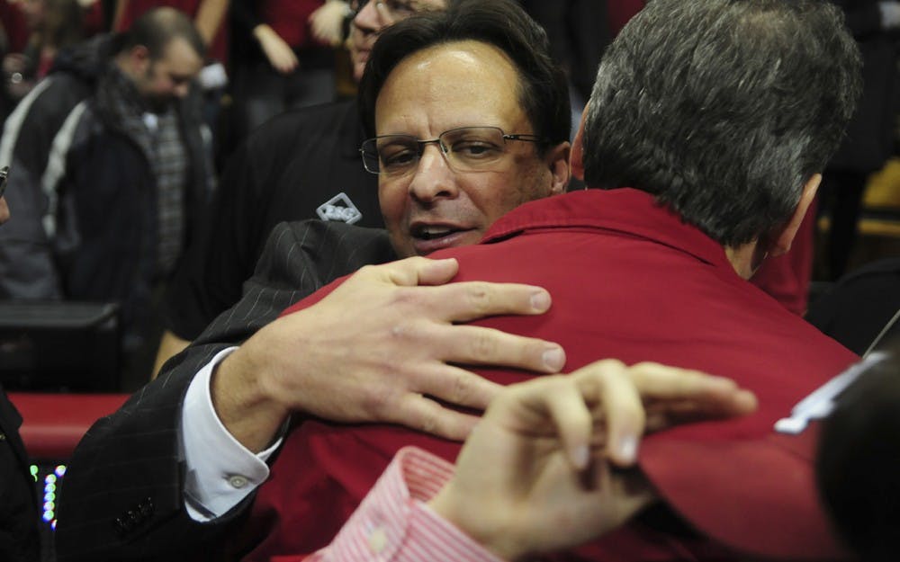 Men's Basketball v. Illinois