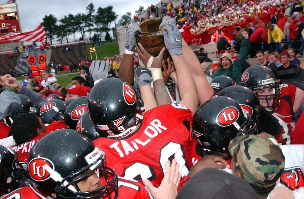 The Old Oaken Bucket And The Stories It Tells - Indiana Daily Student