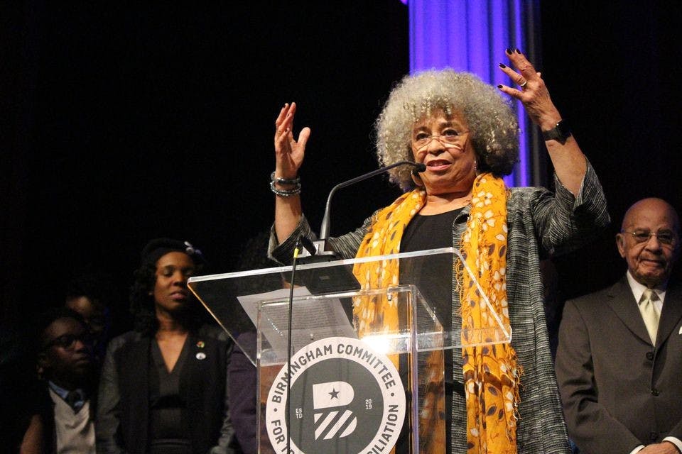bvangeladavis011821-jpg