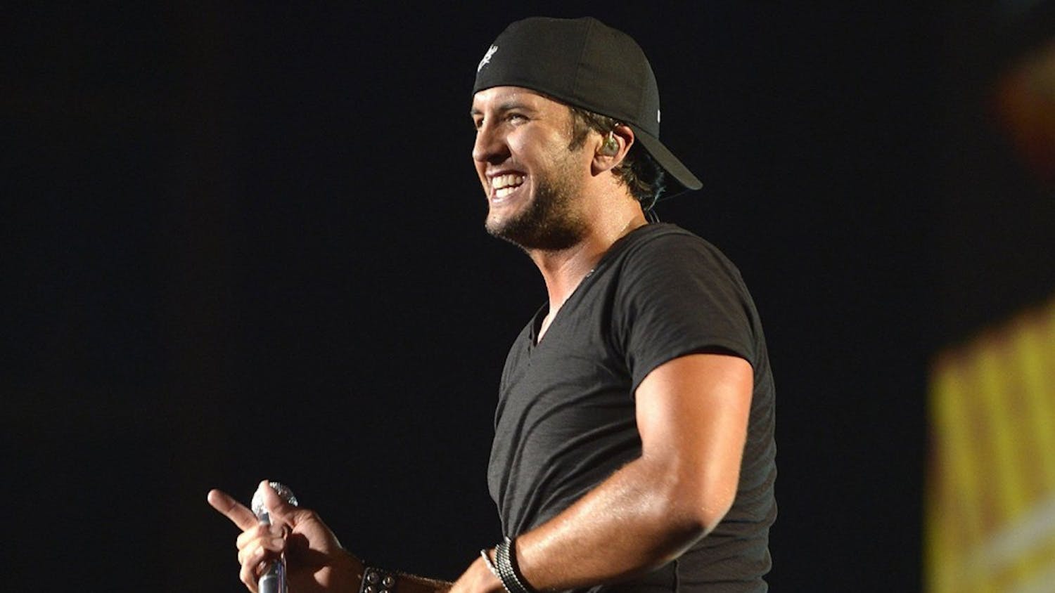 ENTER MUS-LUKEBRYAN 1 RA