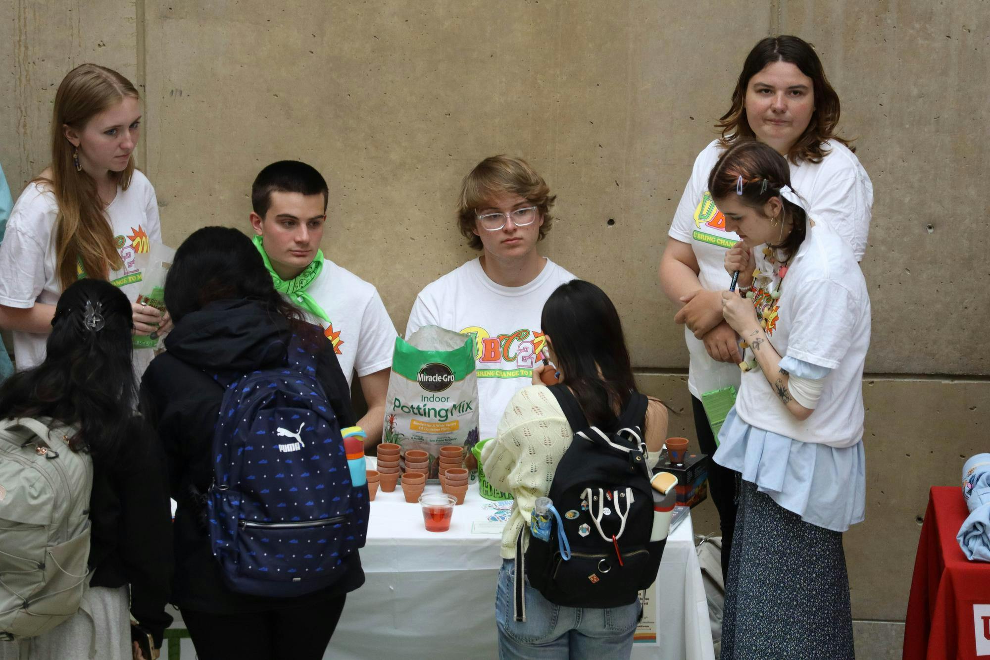 entfirsthursfest040325 12.jpg