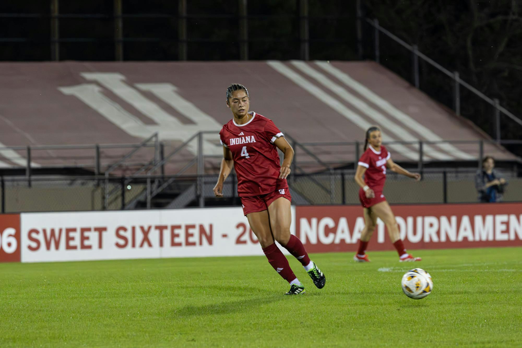 Senior defender Olivia Albert passes the ball during the Hoosiers game against Washington Sept. 25, 2025, at Bill Armstrong Stadium in Bloomington. Albert had one attempted shot during the game.