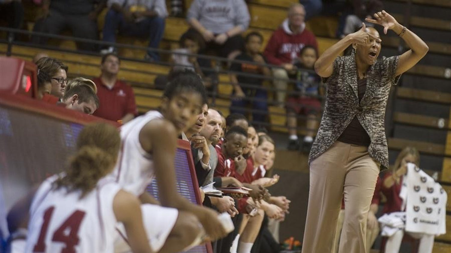 Womens Basketball v. Alaska