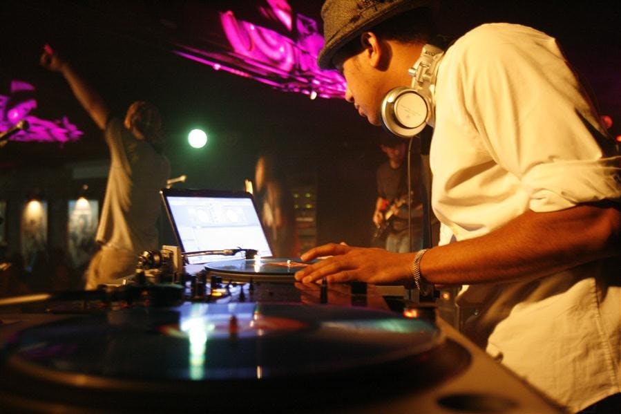 Jip Jop - Bluebird 5.8.10