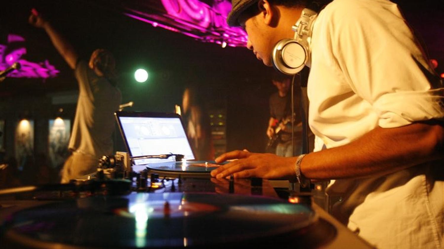 Jip Jop - Bluebird 5.8.10