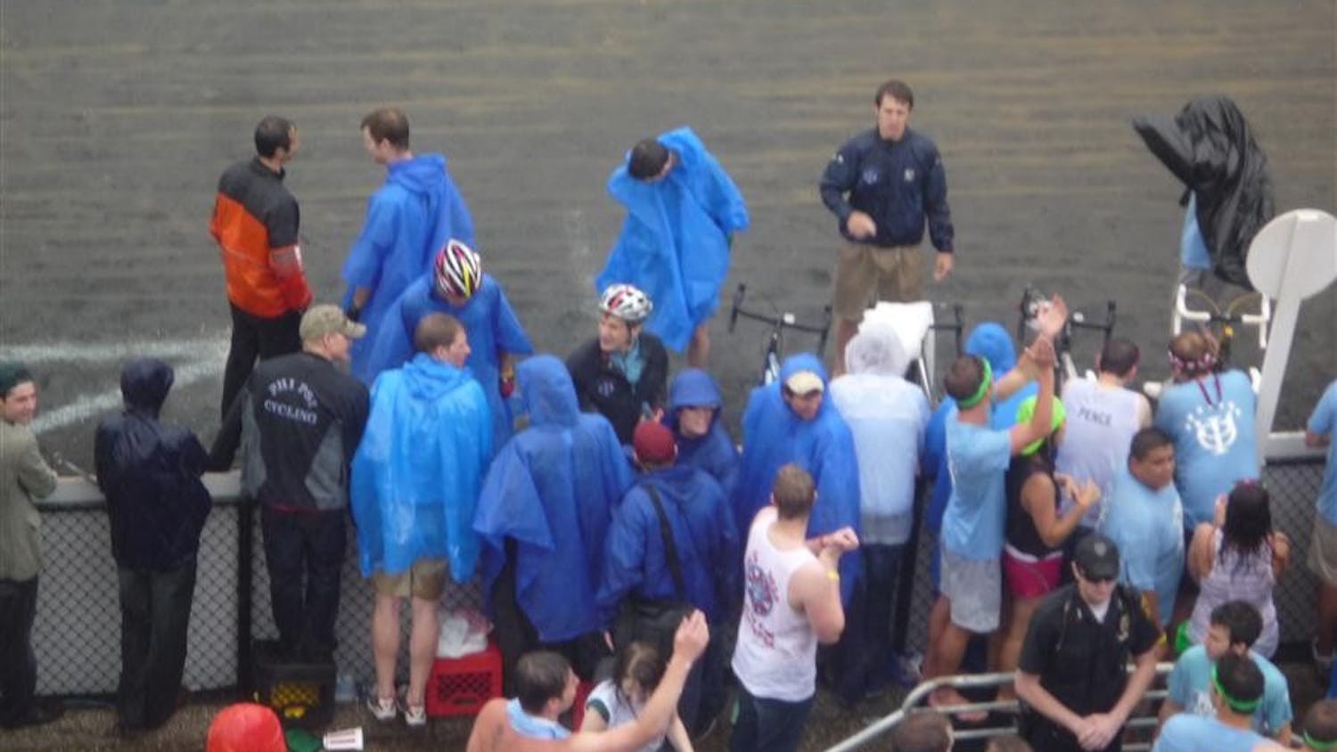 2010 men's Little 500 race suspended