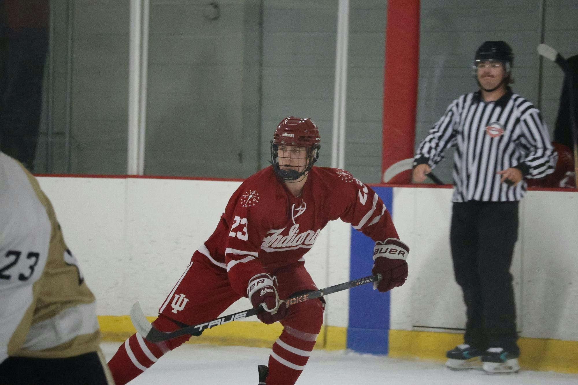 viclubhockey101726-2.JPG