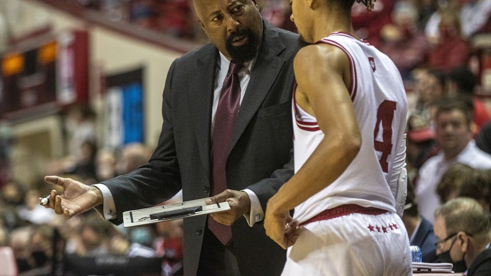 IU head coach Mike Woodson speaks to sophomore guard Khristian Lander during the game against Jackson State University on Nov. 23, 2021, at Simon Skjodt Assembly Hall. Lander scored 3 points in 17 minutes of playing time Tuesday against Jackson State.