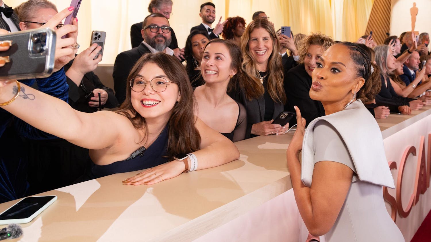 entoscarsfash030525-jpg