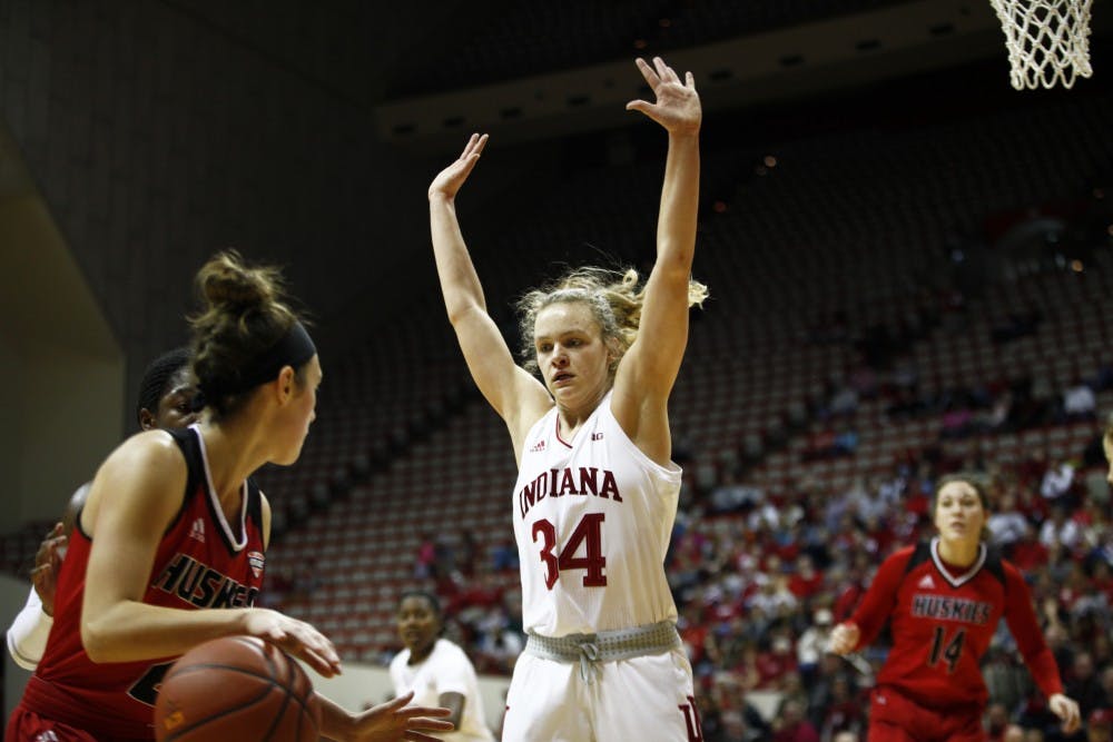 womensbasketball1.jpg