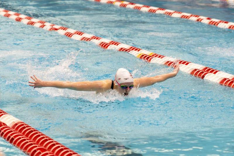 Diving Split Indiana swim and dive kicks off regular season, splits meet between ...