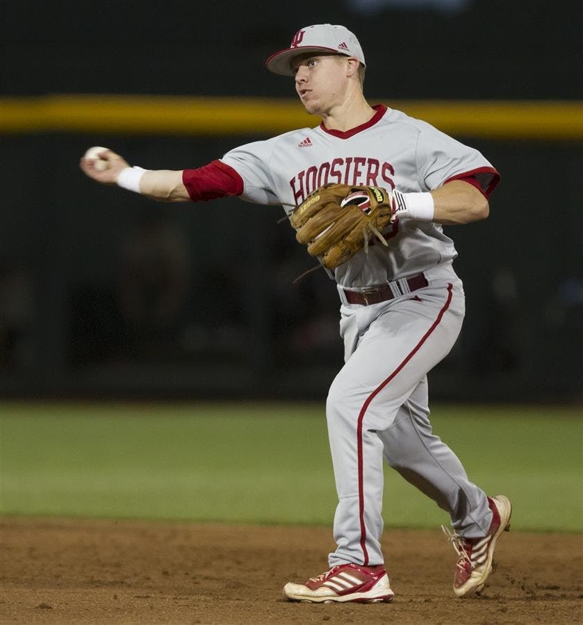 College World Series: Game 1