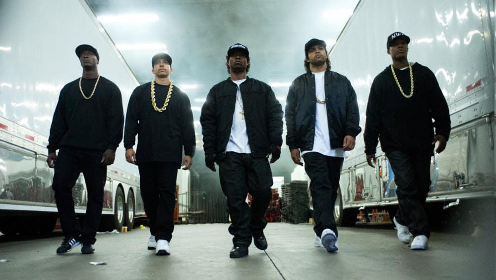 KIDS-TEENS-MOVIE-REVIEW-OUTTA-COMPTON-FL