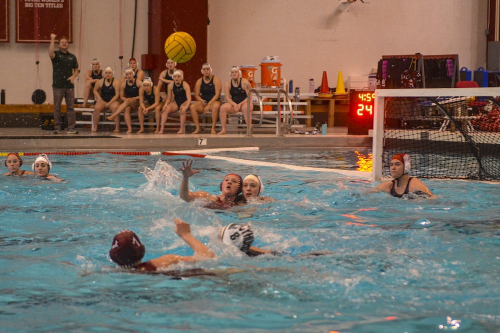<p>Then-sophomore Izzy Mandema looks to catch the ball March 7, 2020, in the Counsilman-Billingsley Aquatics Center. Mandema won Mountain Pacific Sports Federation Player of the Week after the first weekend of competition Feb. 9.</p><p><br/></p>