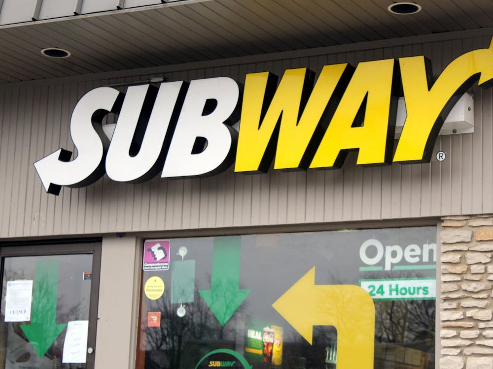 A closed subway is seen on Jan. 30, 2023, ﻿at Crosstown Plaza on 10th Street. Nearly all Subway shops in Bloomington are closed due to operating without a proper license for the retail sale of food, according to a Monroe County Health Department notice.