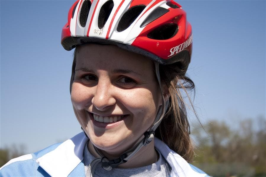 Angela Serviss, junior