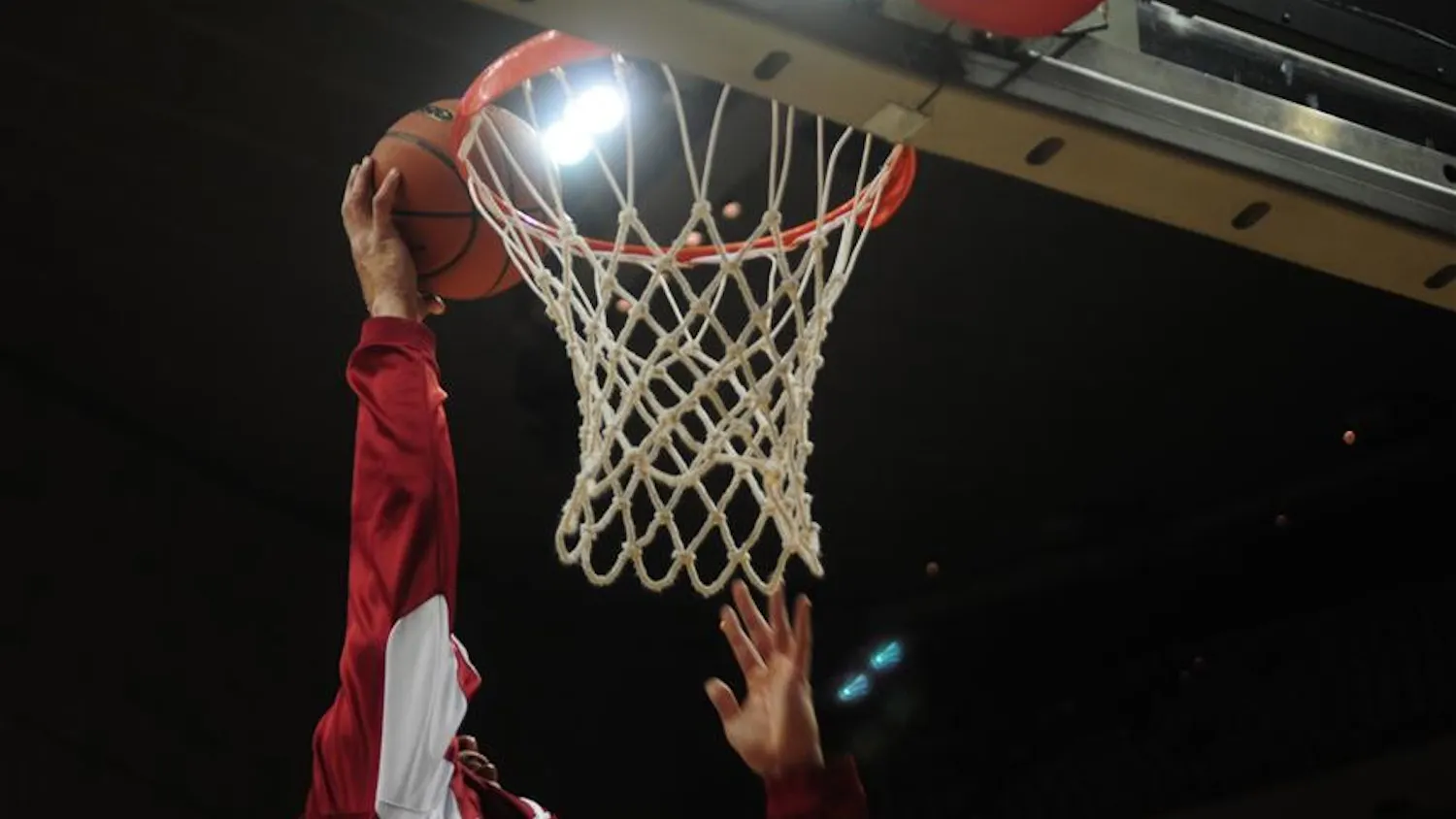 Men's Basketball v. Illinois