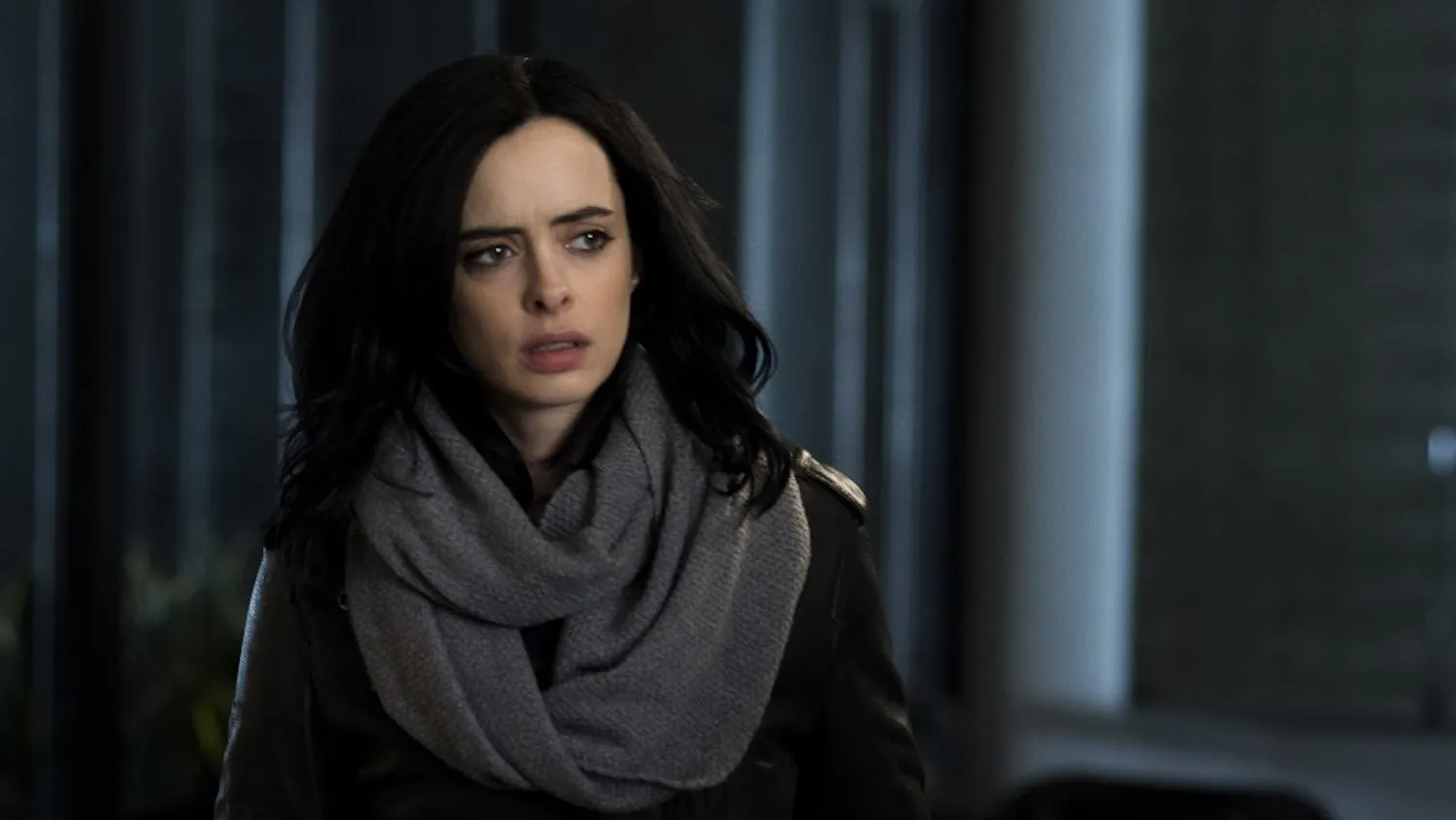 ENTER TV-JESSICAJONES 1 LA