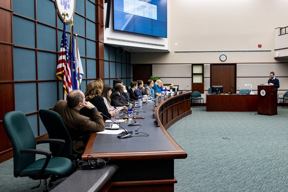 city-council-meeting