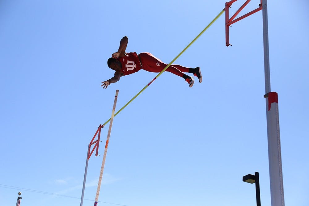 Junior Terry Batemon qualified for the NCAA Championships in the pole vault event.