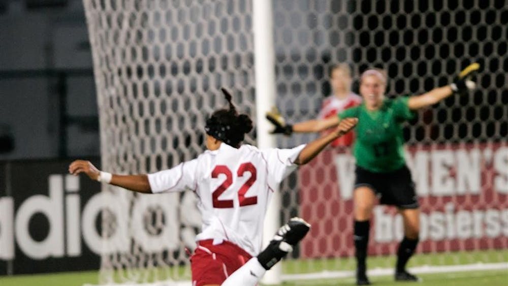 Junior forward Jocelyn Moses sends a shot toward the goal during the No. 22 Hoosiers 1-0 win over Butler on Wednesday night at Bill Armstrong Stadium.