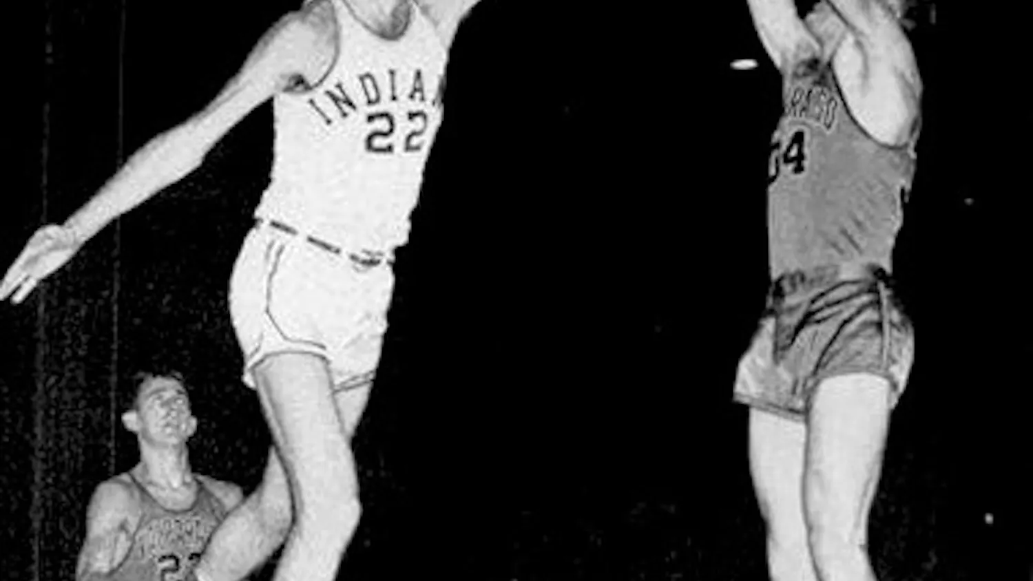 Archie Dees, left, is a legendary IU basketball player from 1955 to 1958. Dees has been died recently.