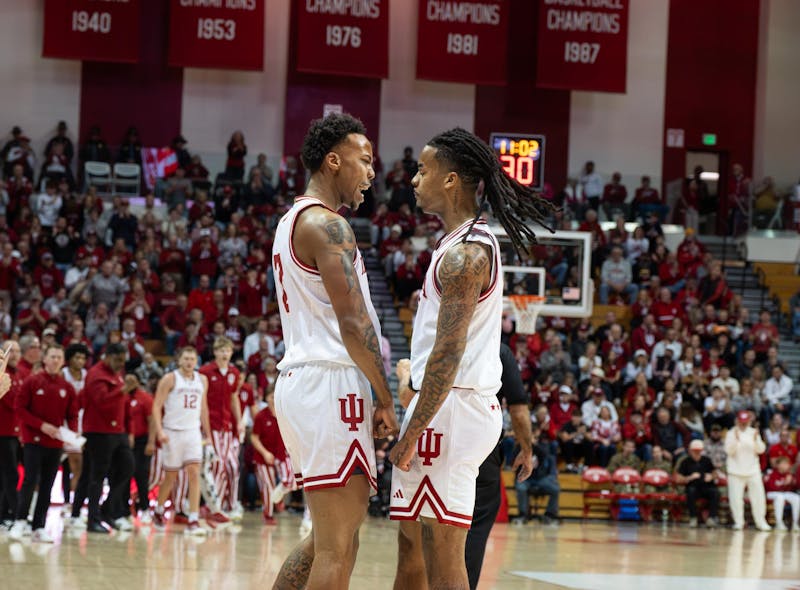 Indiana men’s basketball earns second Big Ten victory, defeats Washington 90-80