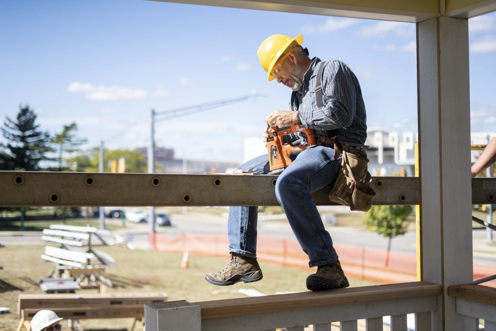 GALLERY: Habitat for Humanity completes annual build on IU campus