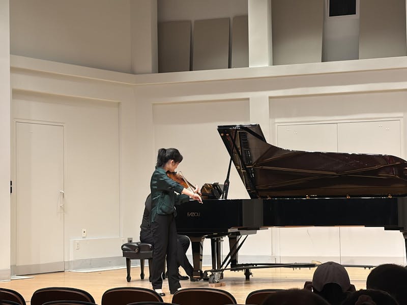 Jacobs students compete in violin concerto competition finals