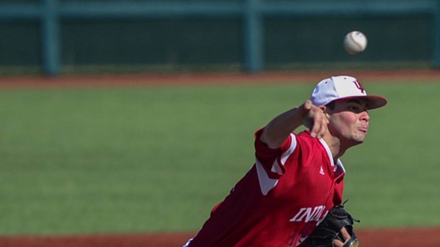 Junior Scott Effross pitches during IU's game against Valparaiso on Tuesday at Bart Kaufman Field. Effross only pitched the first inning of Tuesday's game.