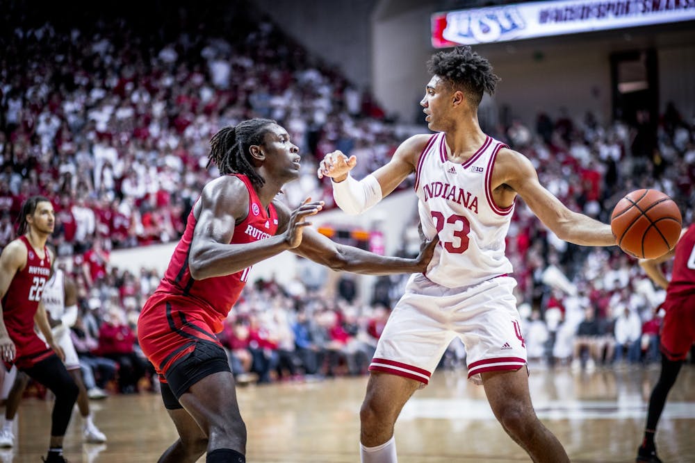 <p>Sophomore forward Trayce Jackson-Davis looks to pass the ball March 2, 2022, at Simon Skjodt Assembly Hall. Indiana lost 63-66 against Rutgers.</p>