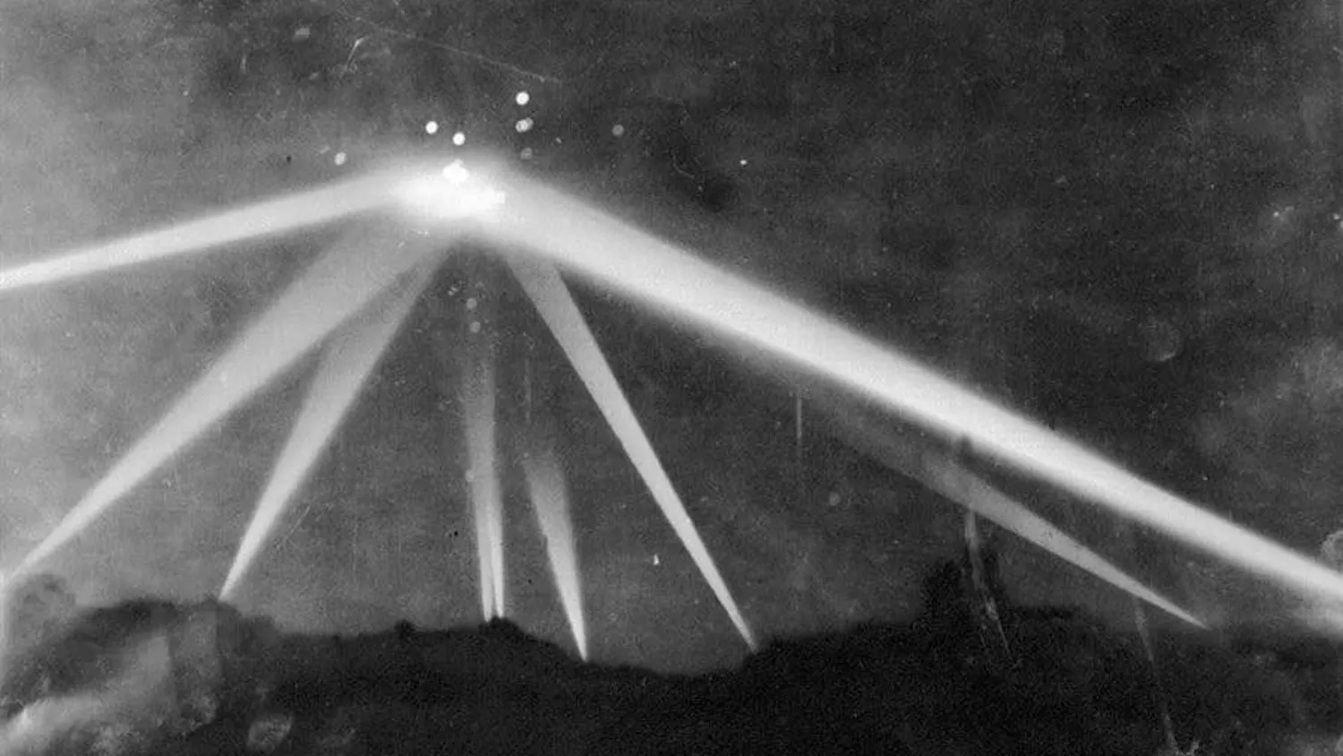 Witness photo taken during the Battle of Los Angeles