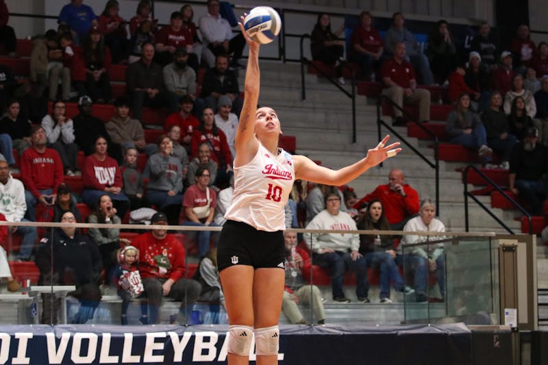 Indiana volleyball defeats Toledo with service pressure in 1st round of NCAA Tournament