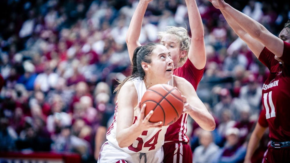 Senior forward MacKenzie Holmes looks to take a shot Jan. 15, 2023 at Simon Skjodt Assembly Hall in Bloomington, Indiana. The Hoosiers beat Wisconsin 93-56.