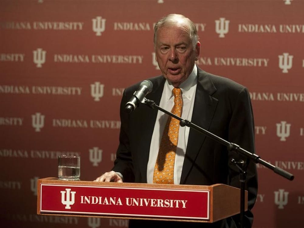 Financier T. Boone Pickens speaks at a press conference
Friday ahead of his speech at the IU Auditorium. Pickens came to IU to
promote his "Pickens Plan" to eliminate dependency on foreign oil.