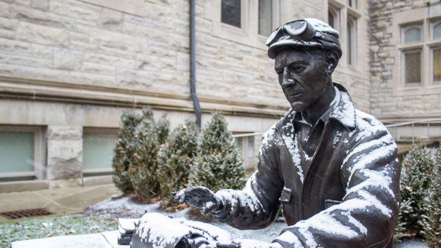 Ernie Pyle in Snow