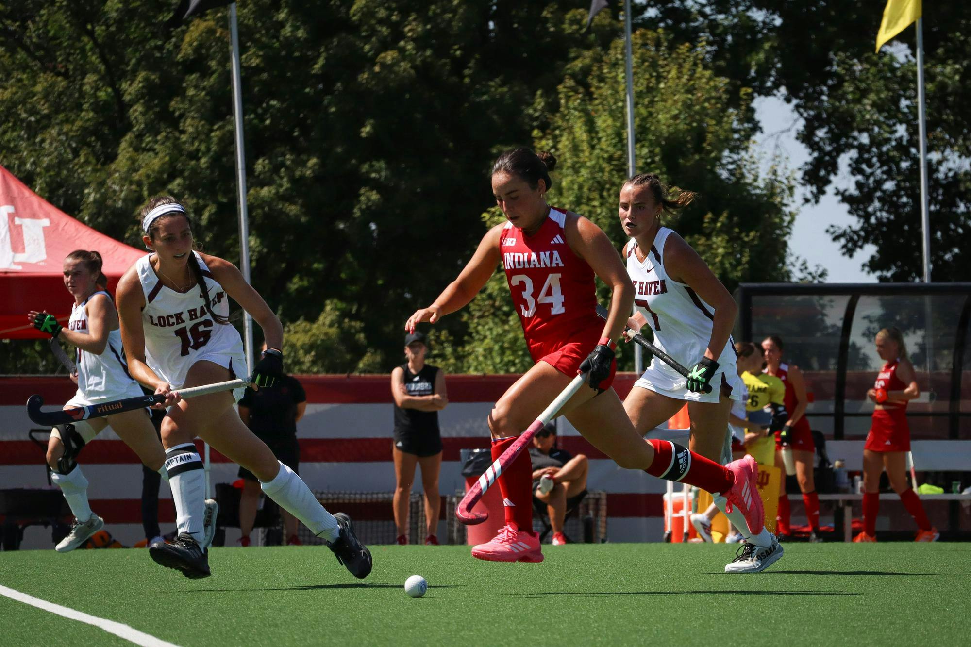 vifieldhockey091325-13.jpg