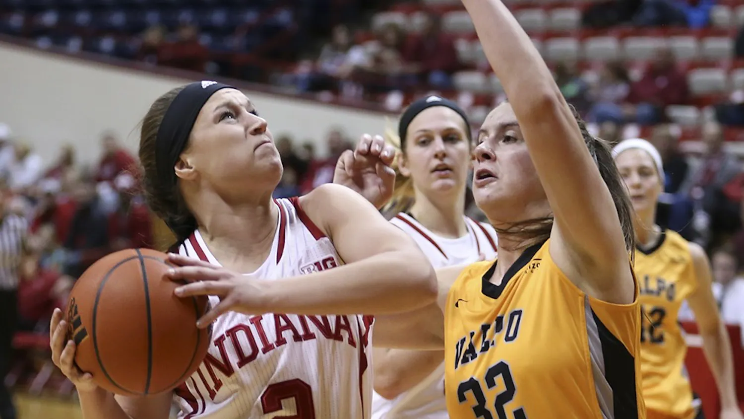 Freshman guard Jess Walter attempts to score during IU's game against Valpraiso on Tuesday at Assembly Hall.