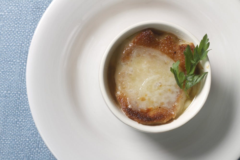 food-testkitchen-french-onionsoup-de