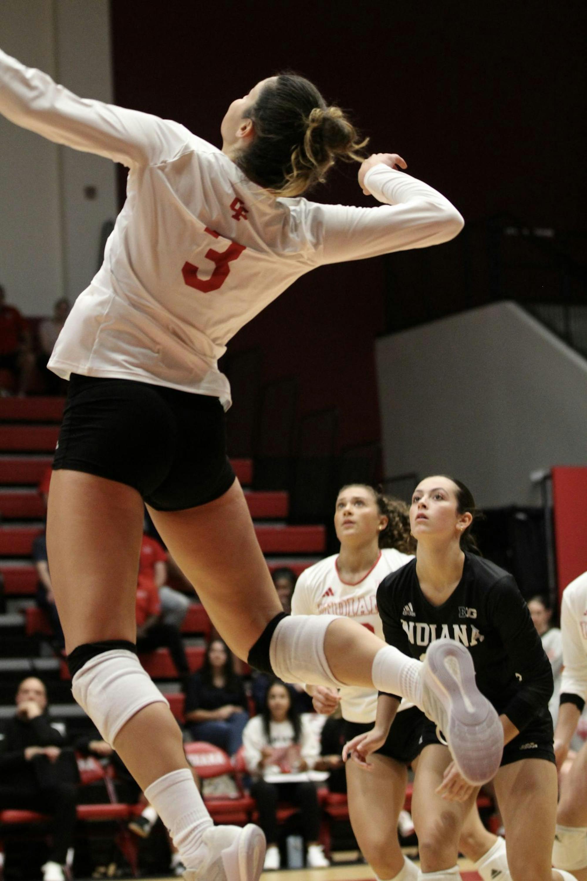 vivolleyball091424_2.jpg