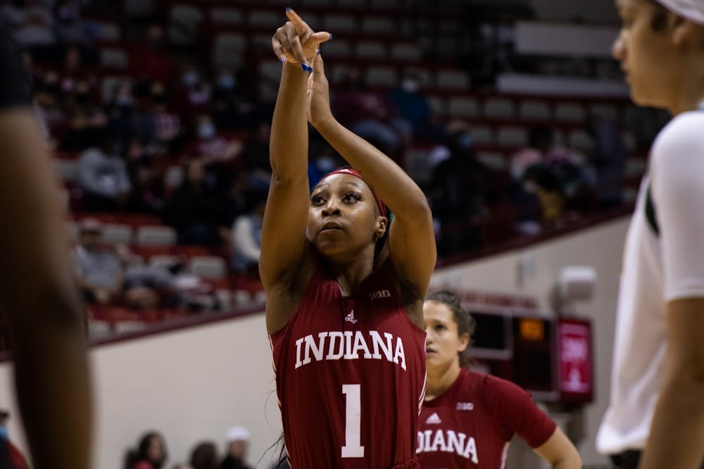 <p>IU freshman guard Kaitlin Peterson shoots a free throw against Norfolk State University on Nov. 16, 2021, at Simon Skjodt Assembly Hall. Peterson scored 2 of Indiana&#x27;s 4 bench points in its 72-42 win over Norfolk State.</p>
