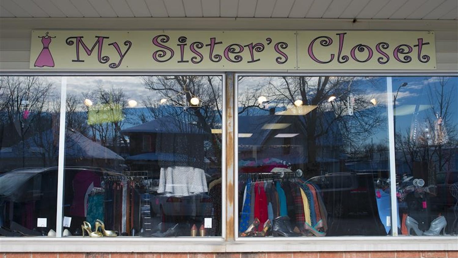 cavolunteeroptions112019-closet