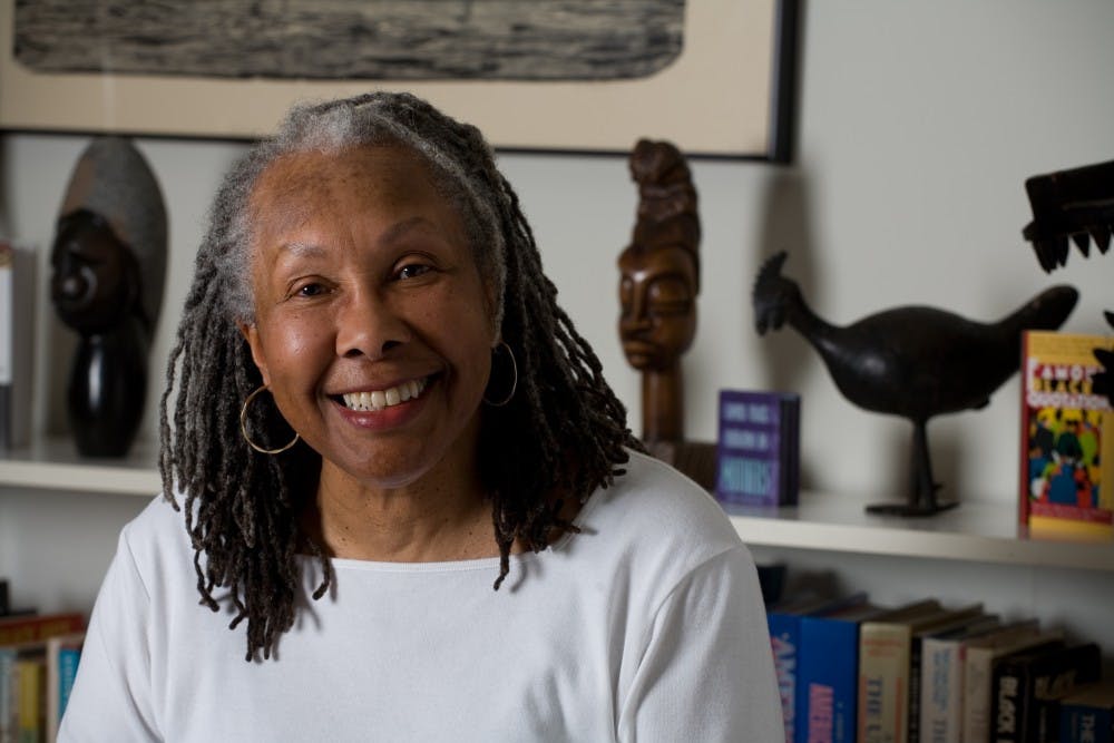 珍妮特·奇塔姆·贝尔(Janet Cheatham Bell)将于周四访问印第安纳大学，讲述20世纪50年代和60年代在种族隔离的印第安纳波利斯生活和参加印第安纳大学的经历。她写了好几本关于她的经历的书。